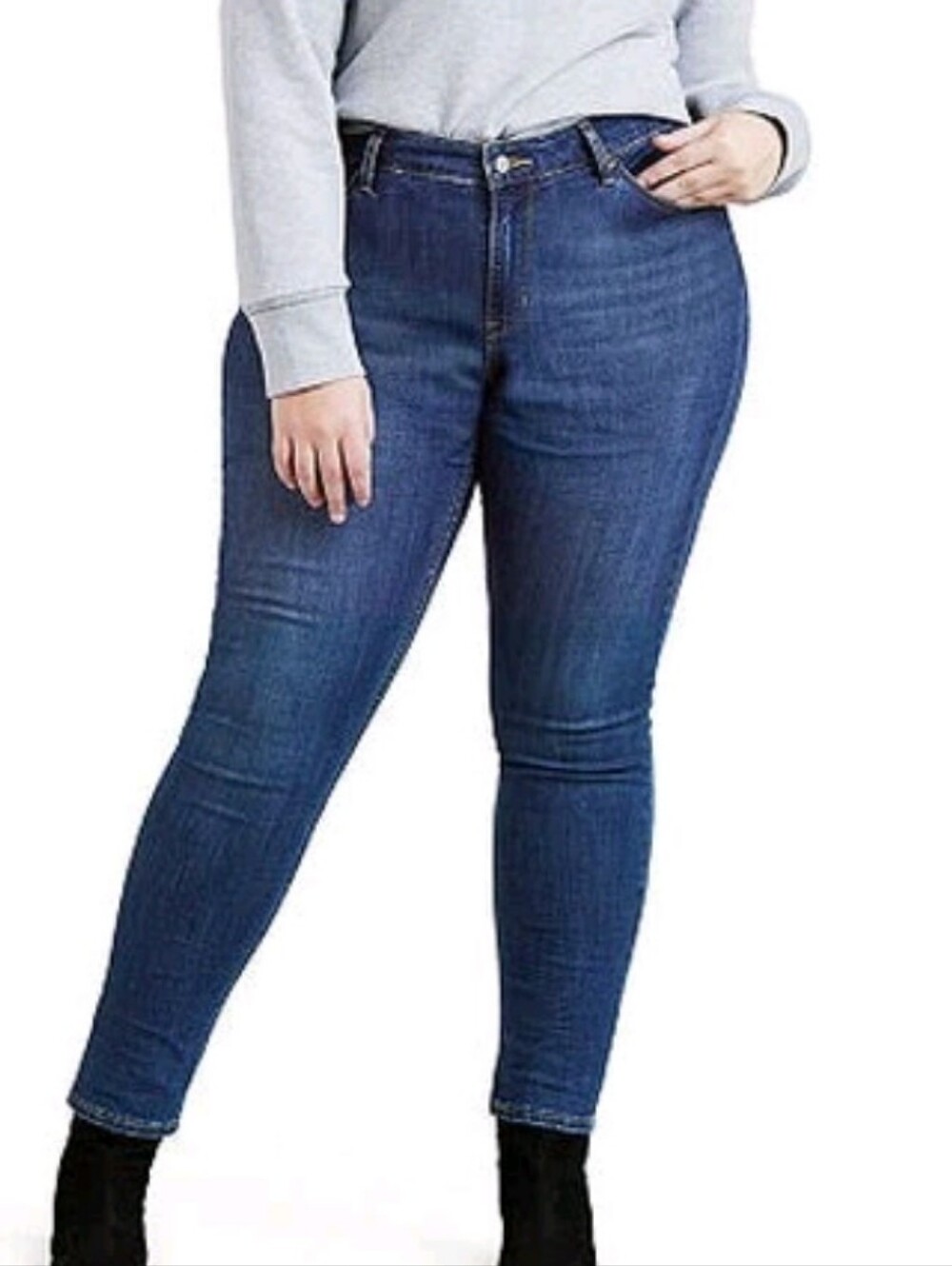 Levi's 711 Skinny Dark Blue Denim with Gold Stitching Size Womens 22W